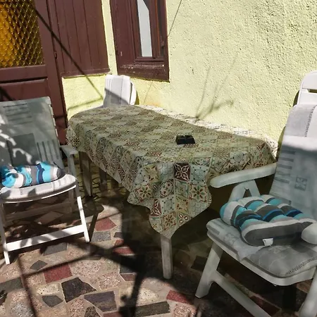 With A Parking Space - 21344